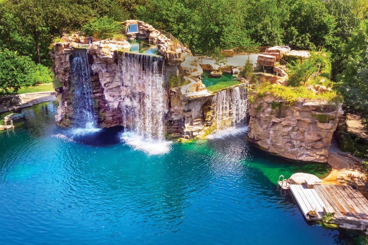 CASEYSpiritofAvalonLake QuiviraKansas45 Leading Estates of the